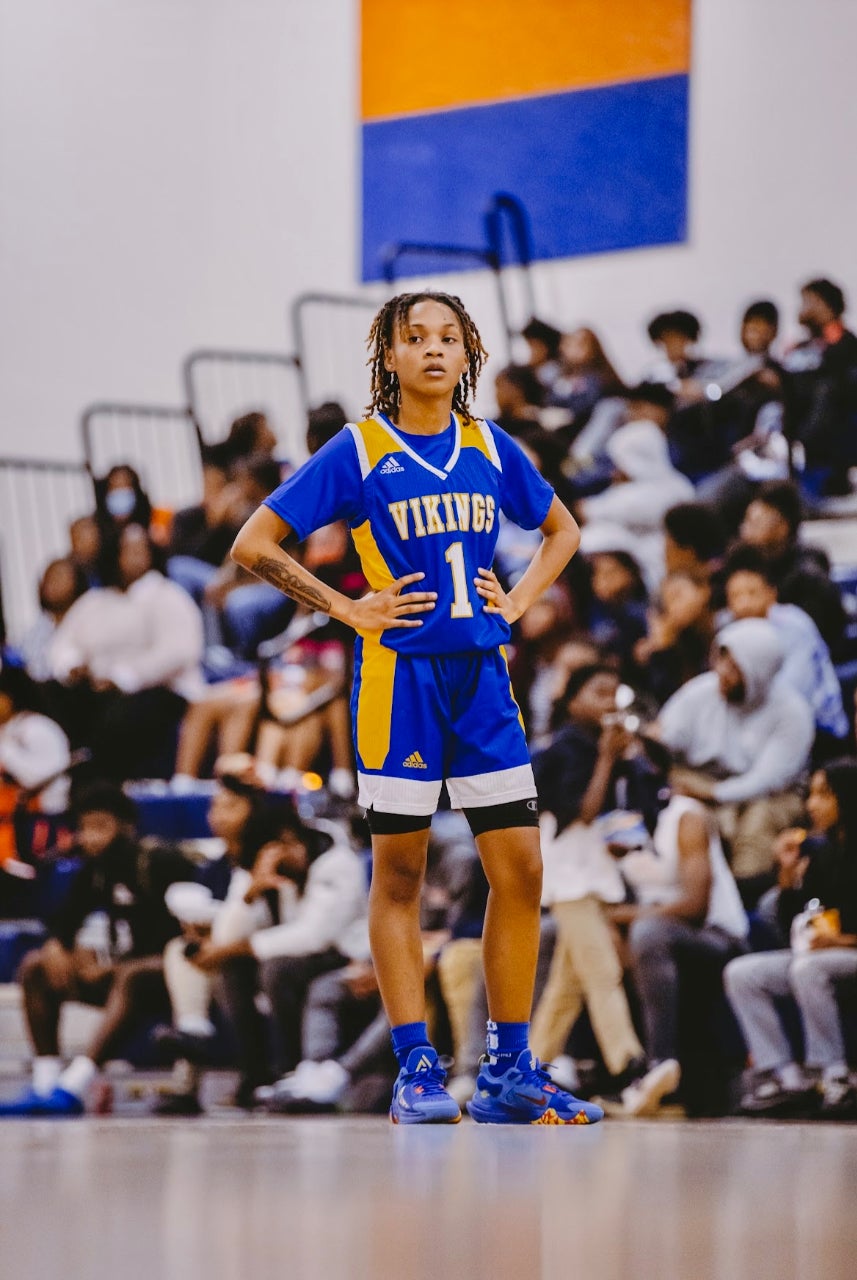 Camaya  Adkins mugshot