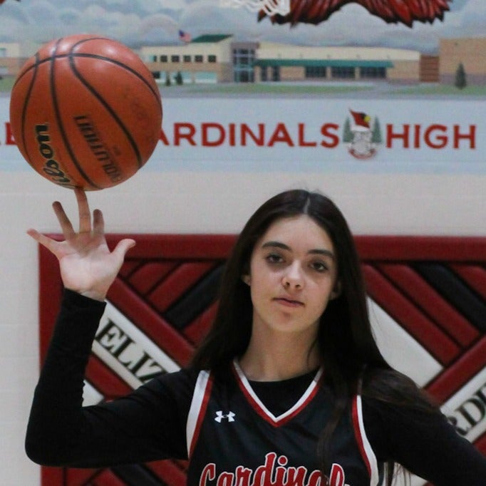 Kaly Gonzales