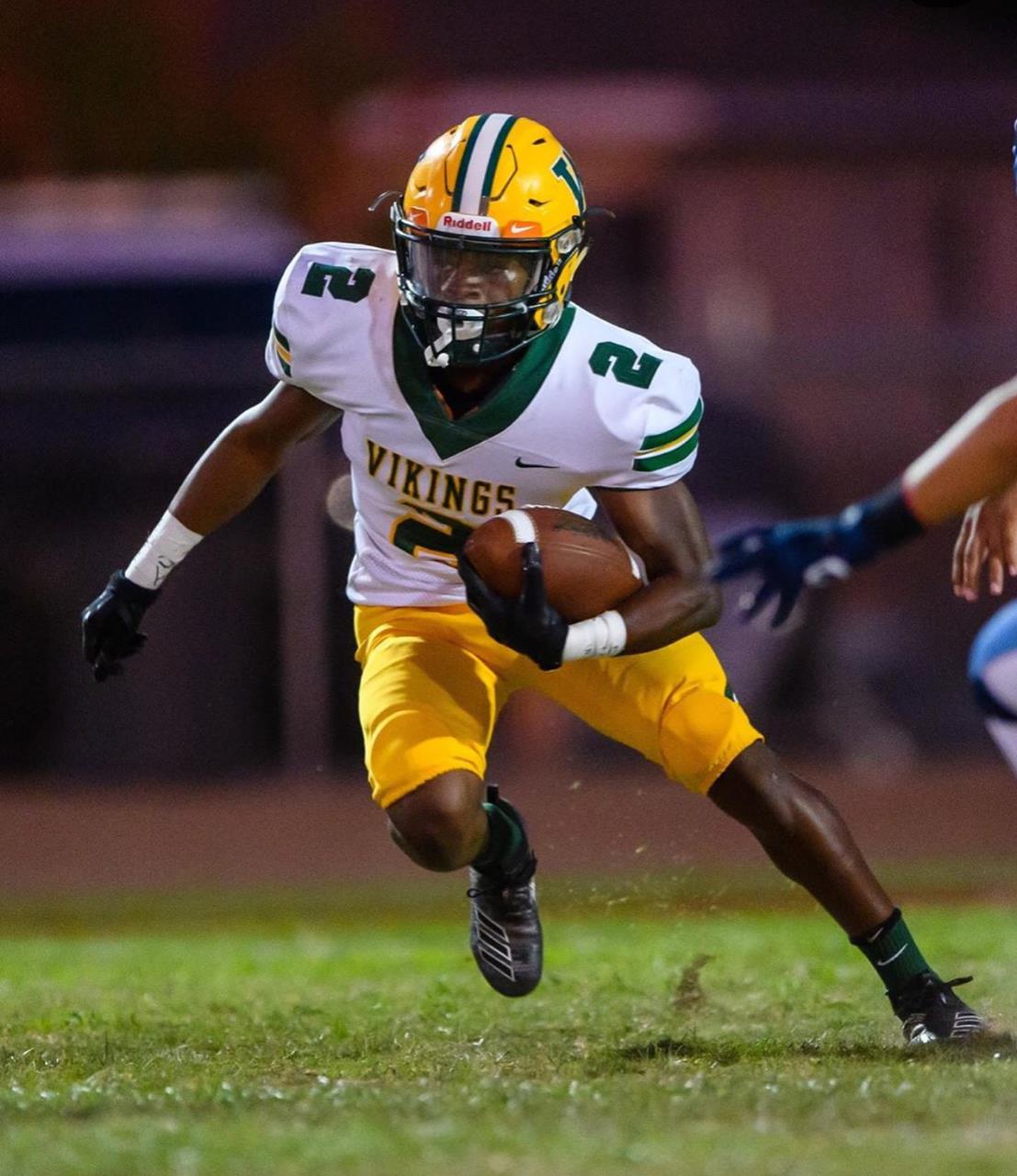 Daylon Leach