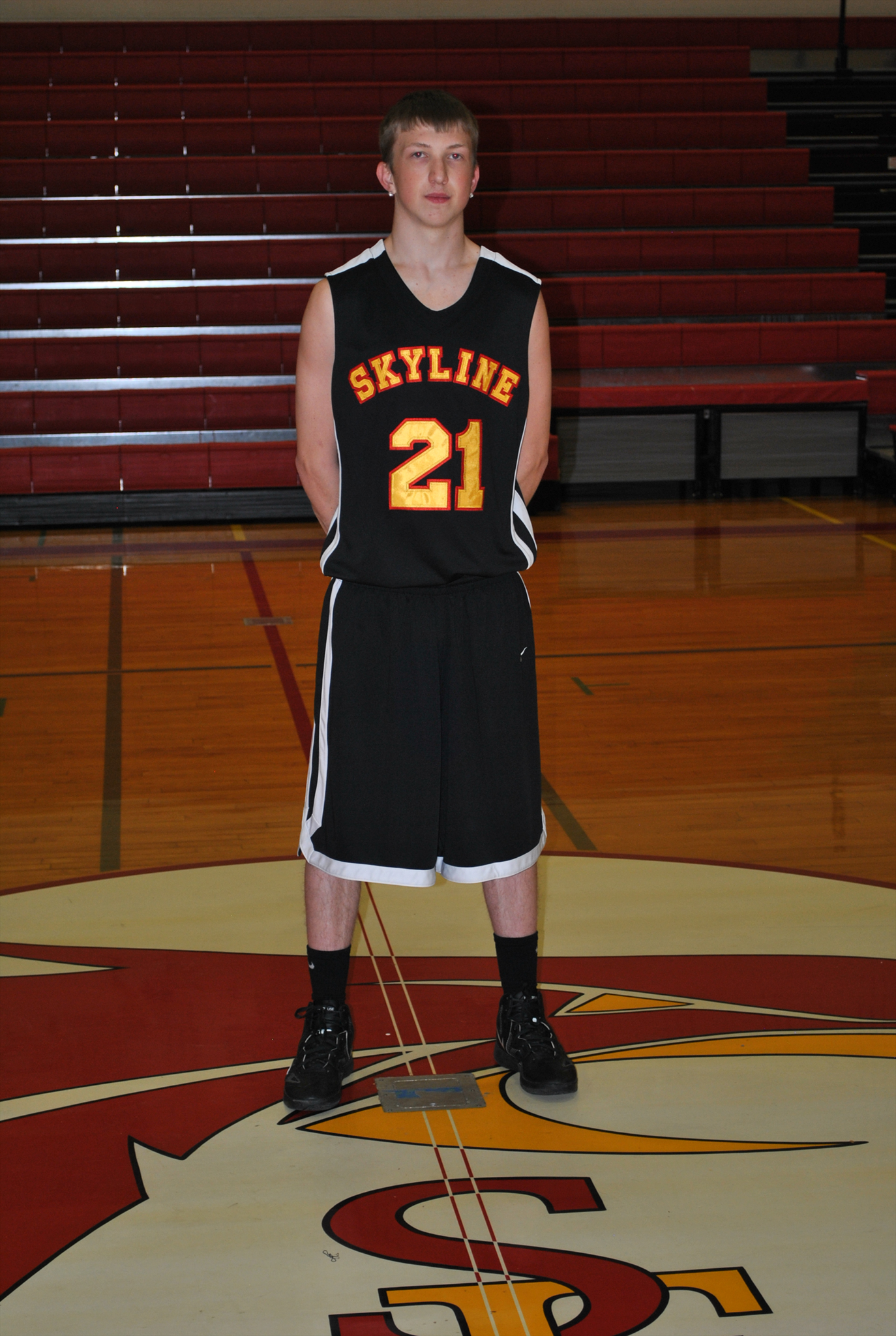 Dustin Mandrell
