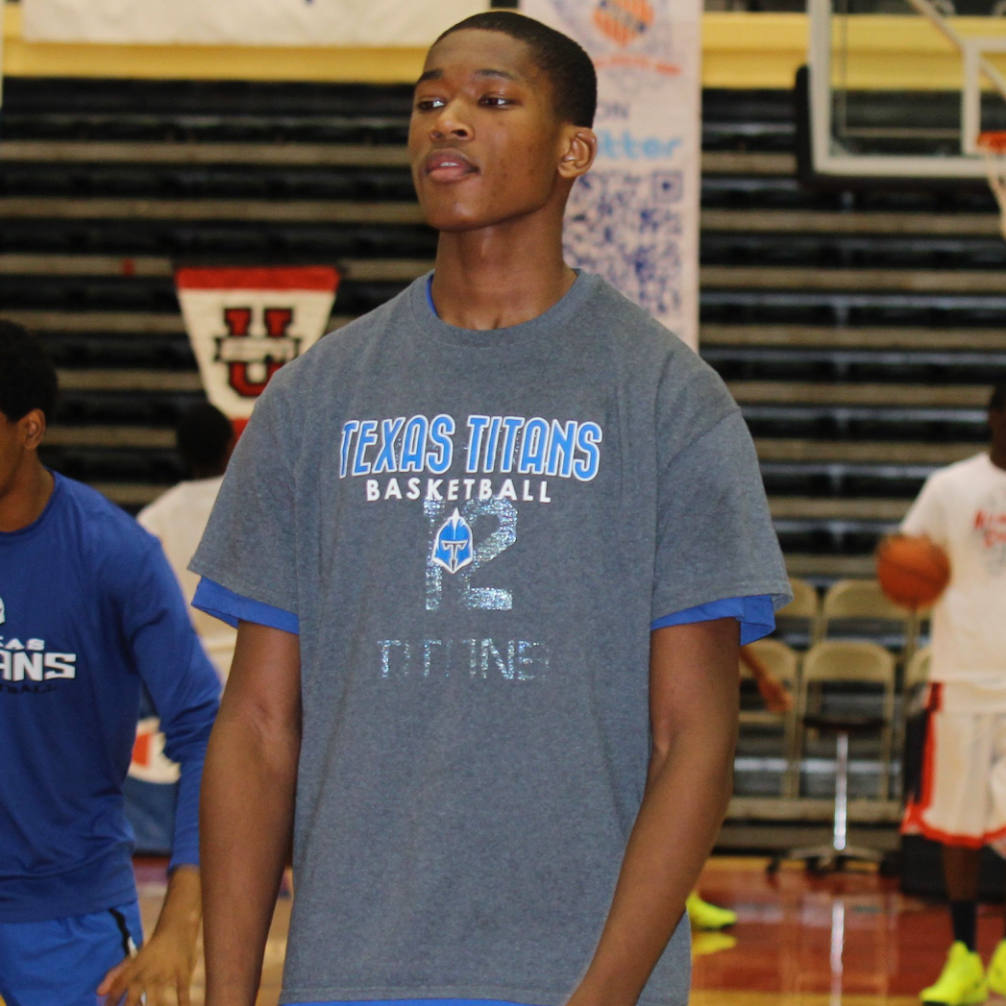 Damian Jones