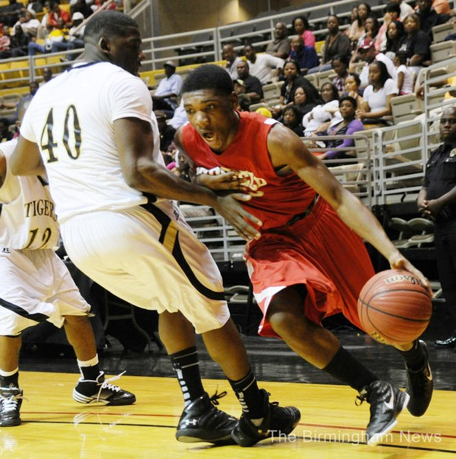 Antoine  Davis