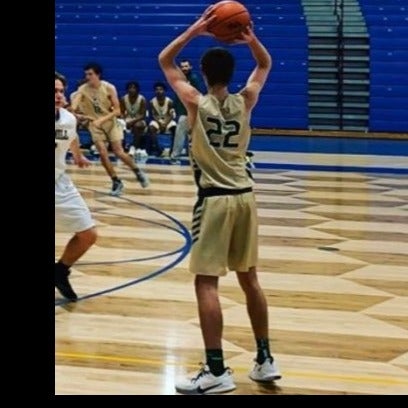Tyler Kuhns