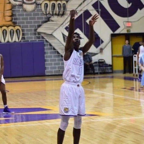 Imari Phillips
