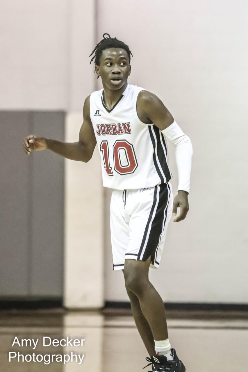 Alyndai  Favors mugshot