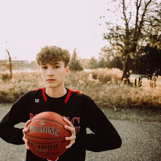 Ashton Johnson