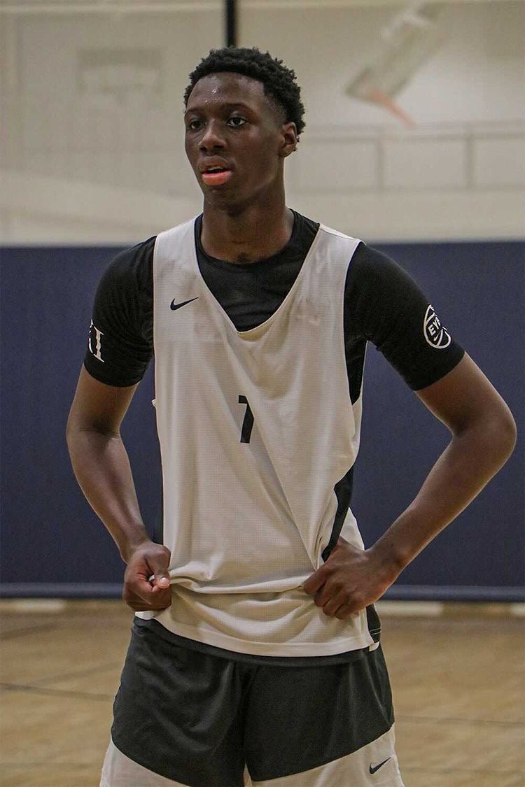Davius Loury