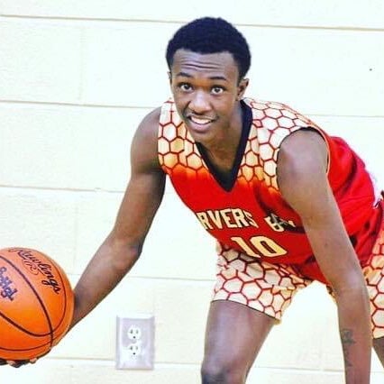 Darnell Linen