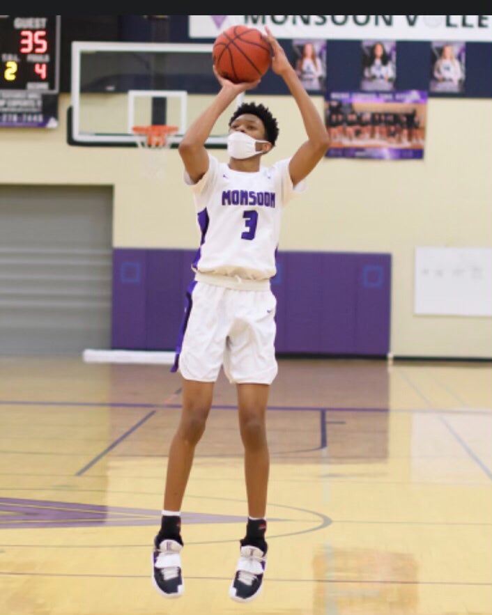 Elijah Thomas