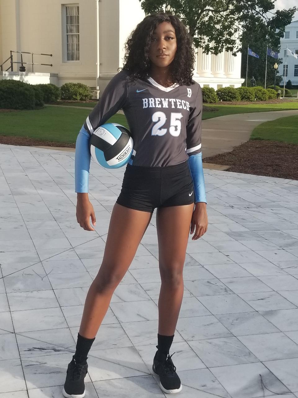 Simone Brown mugshot