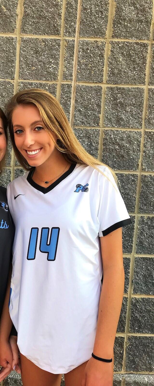 Lauren Della