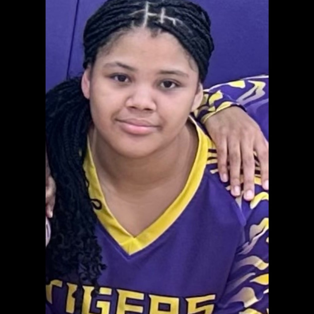 Aniya  Gallion  mugshot