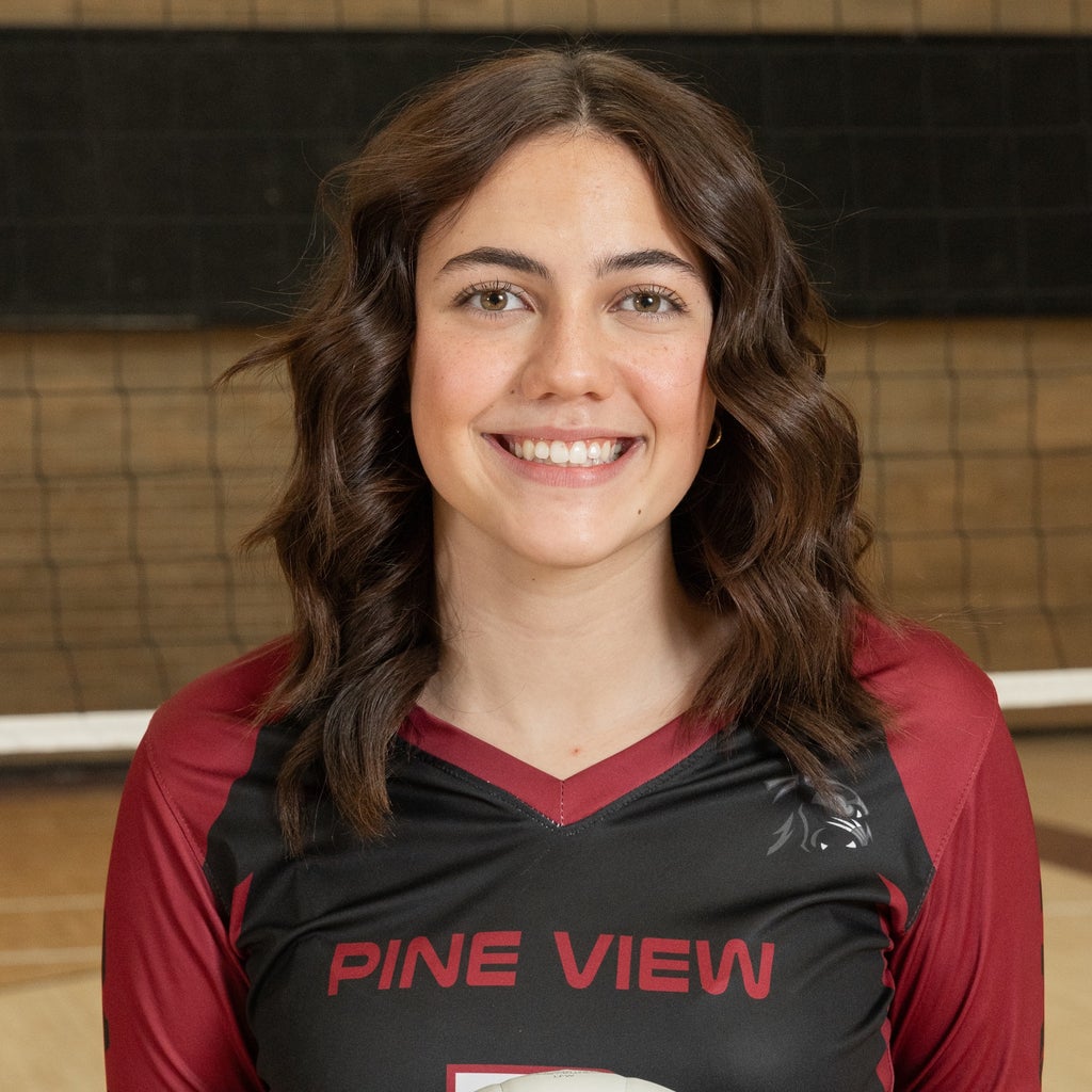 Ellie Cruz