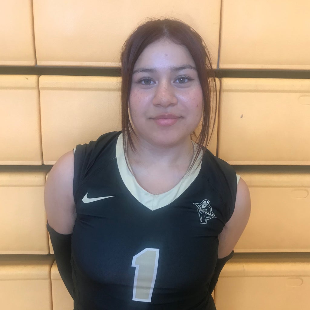 Natalia (Nat)  Recinos mugshot
