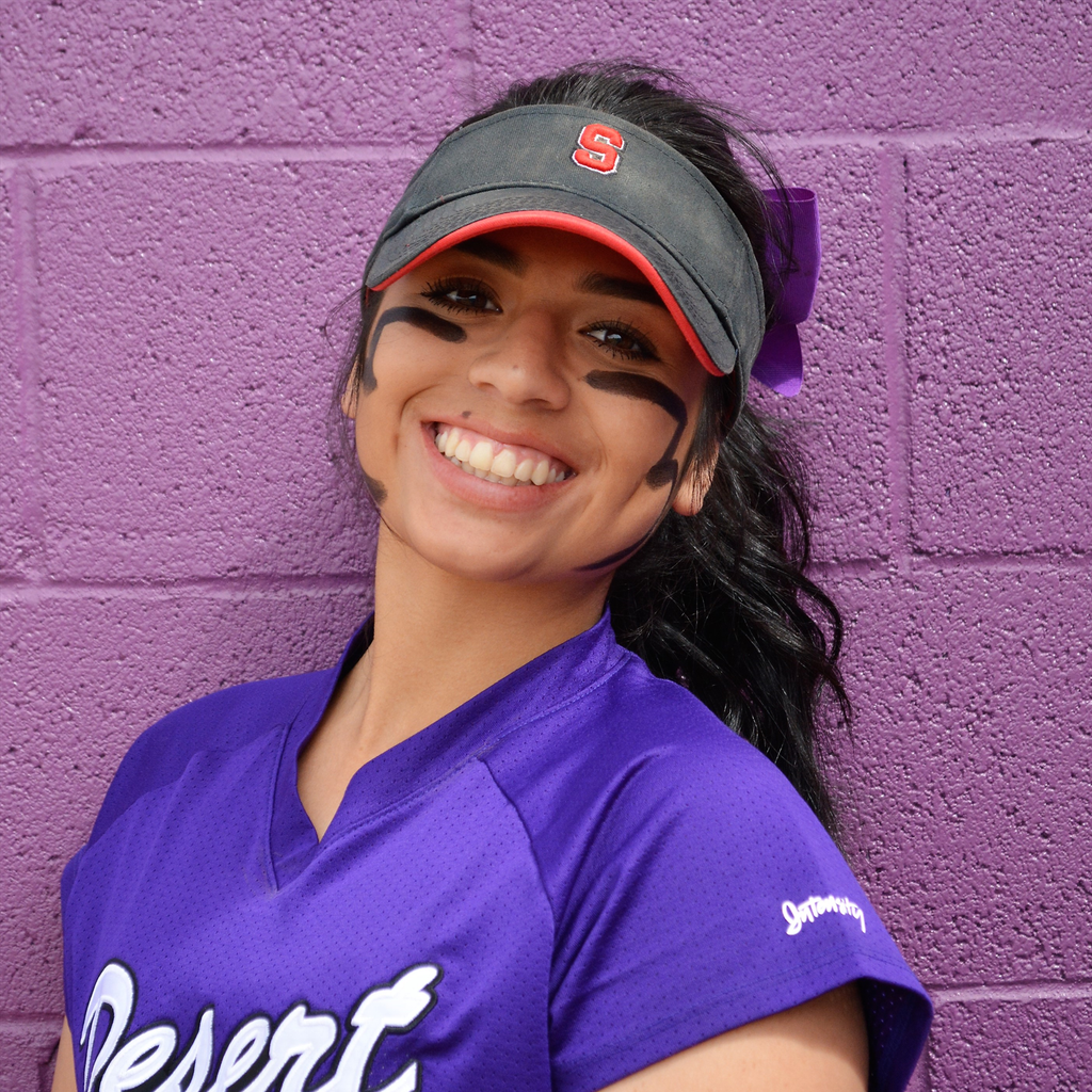 Elena Escobar
