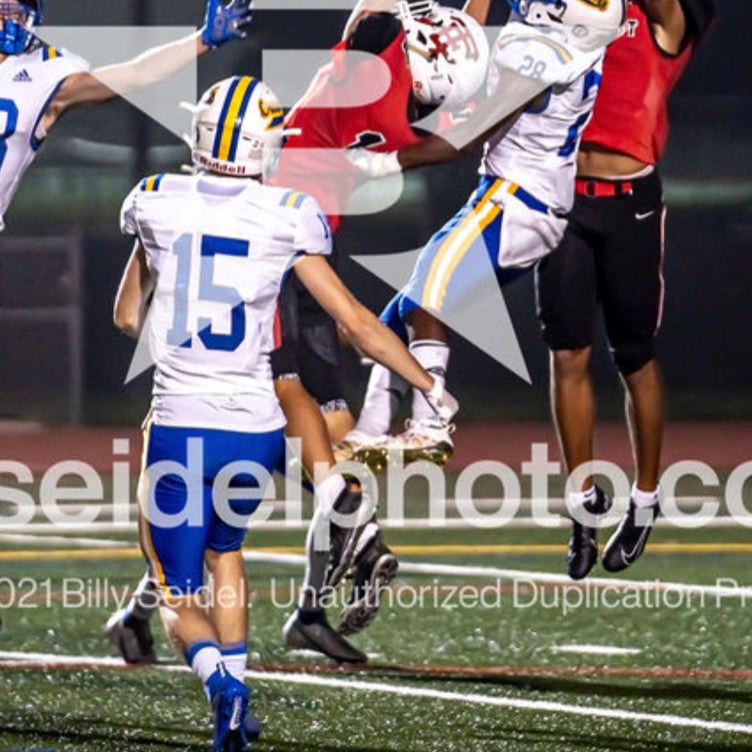 Catholic Memorial Football Roster (202122)