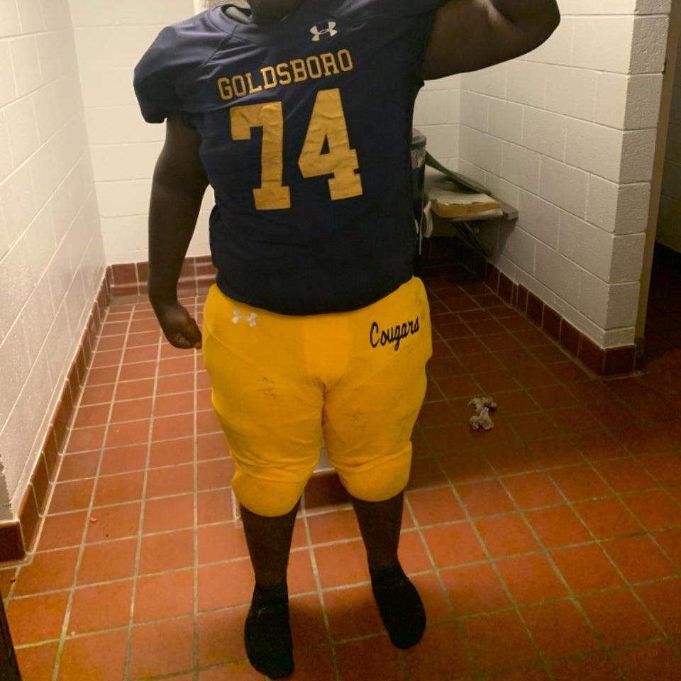 Antonio  Howell