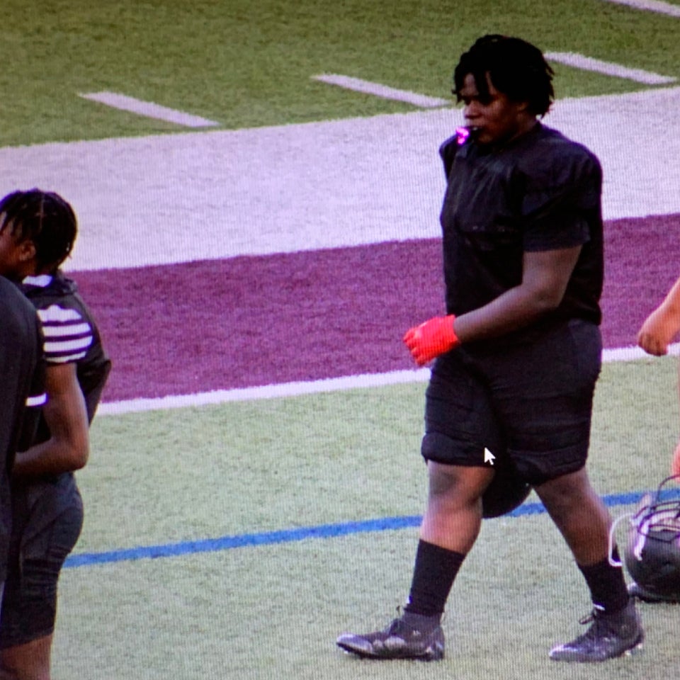 South Oak Cliff Football Roster (202122)