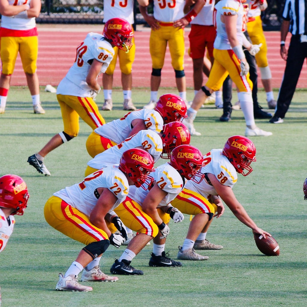 Mason Dietrich '23 (6'4" 275lbs, ol)