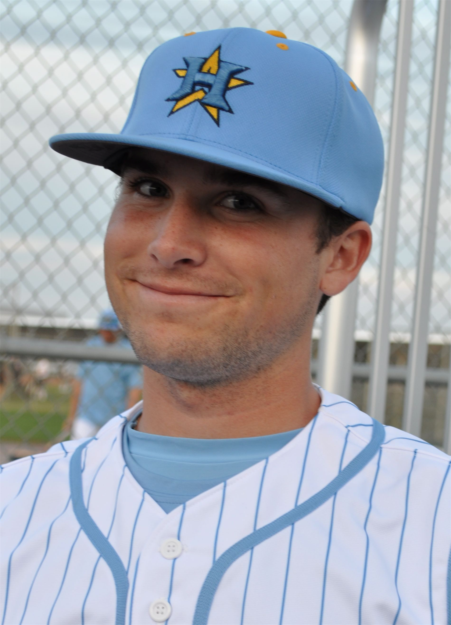 Brady Navarro