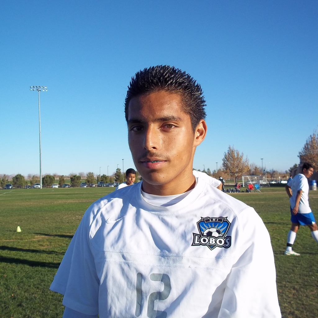 Henry  Hernandez