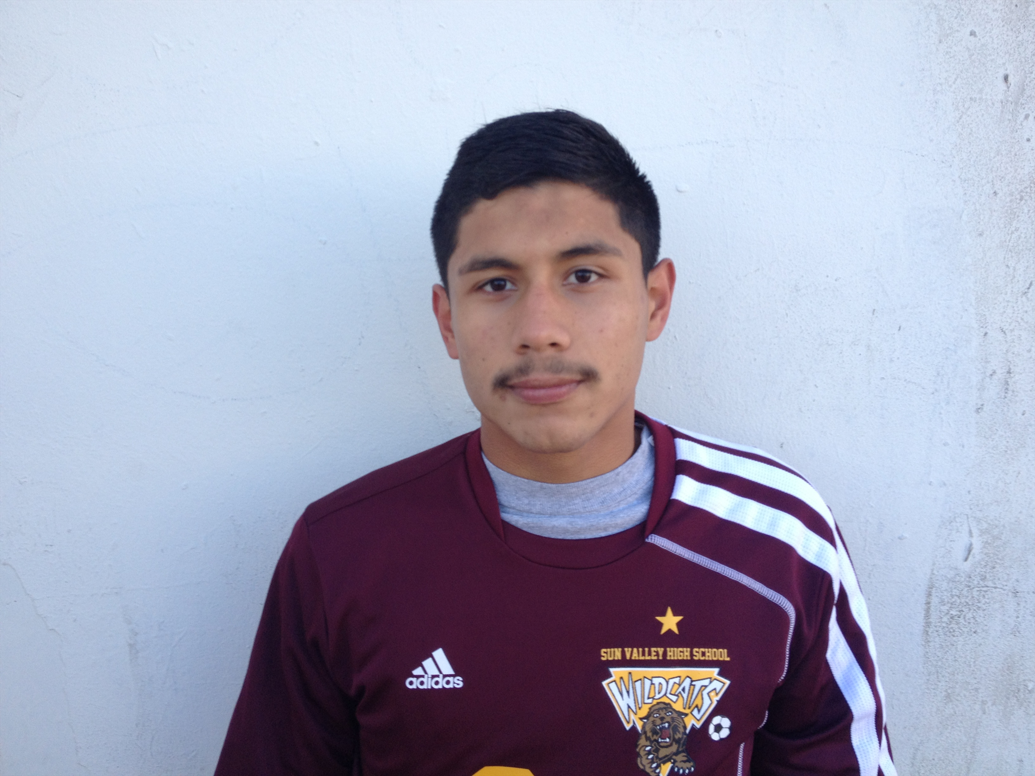 Angel  Flores mugshot
