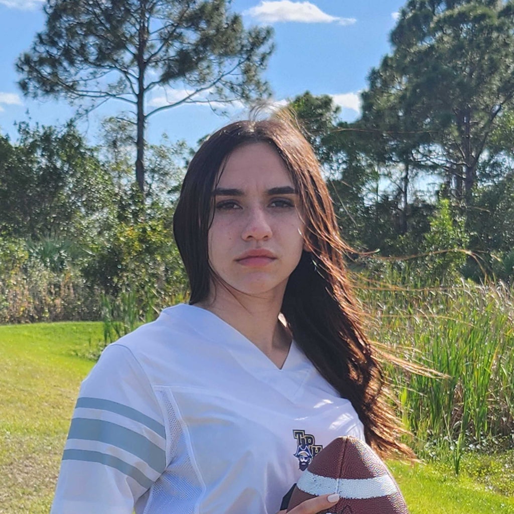 Isabella Torres