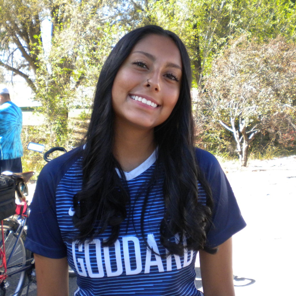 Bella Flores mugshot