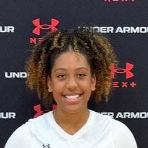 Sophia Davis mugshot