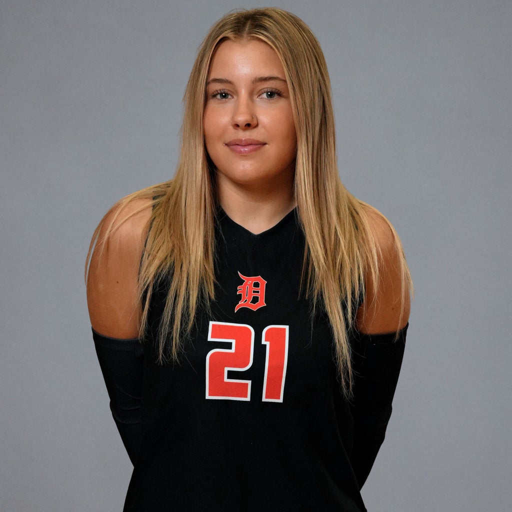 Maddi Hollar mugshot