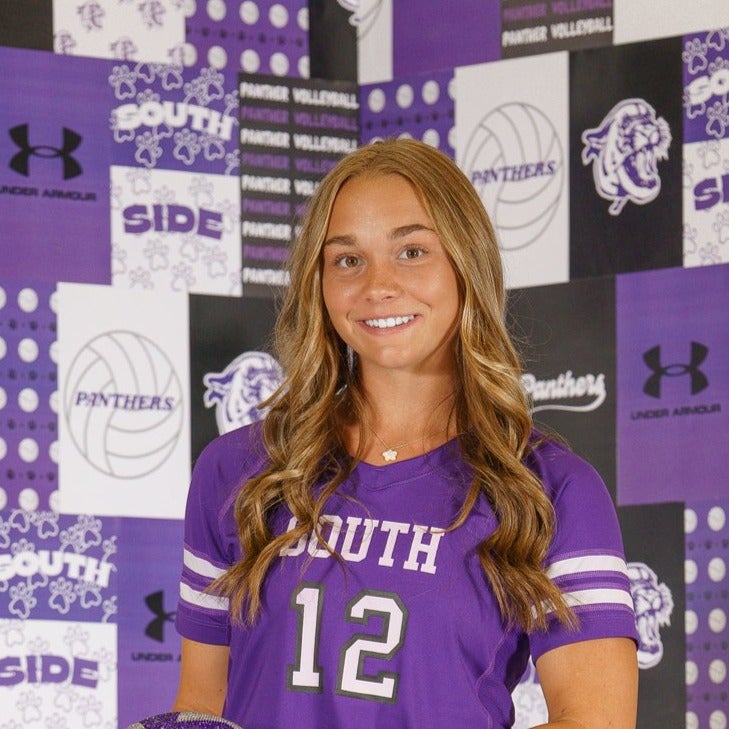 Molly Adams mugshot