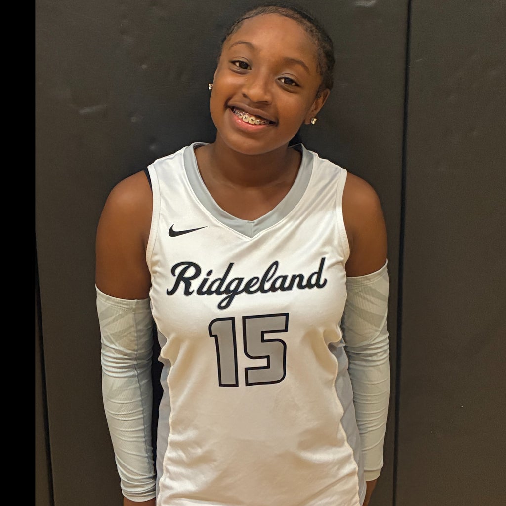 Jahnyla Hilliard mugshot