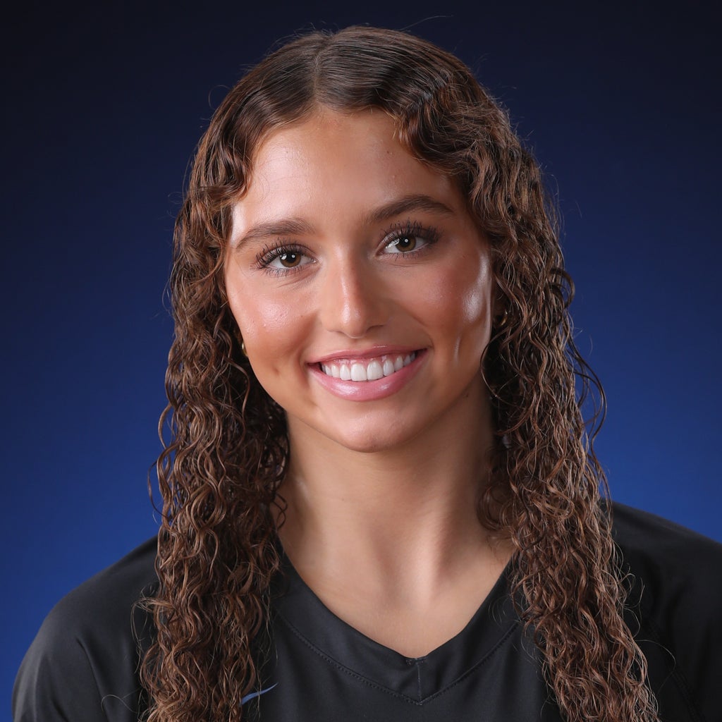 Loryn Ayerza mugshot