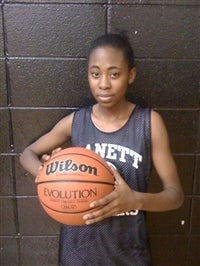 Shamiya Hicks