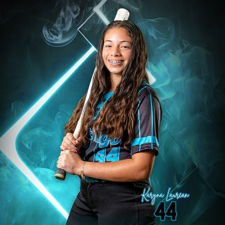 Karyna (Izzy) Laurean mugshot