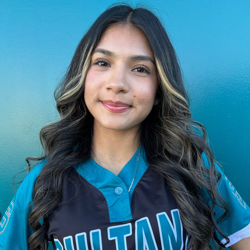 Alondra Flores mugshot