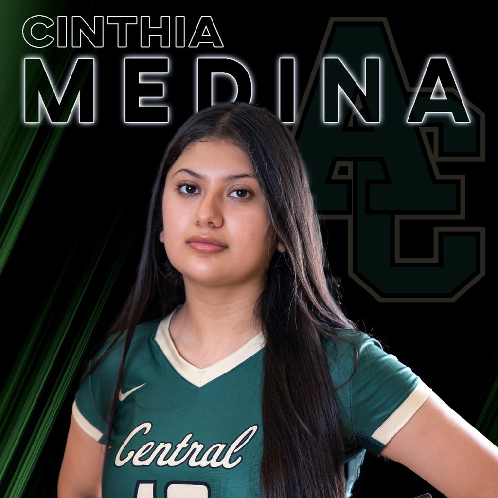 Cinthia  Medina 