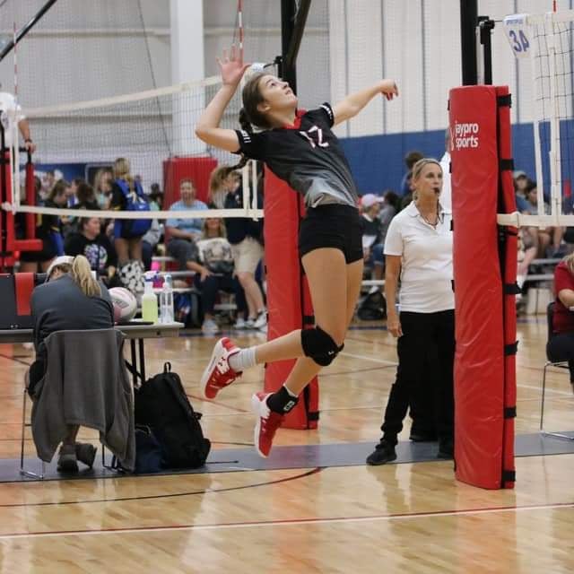 Halli Bollinger-Yount