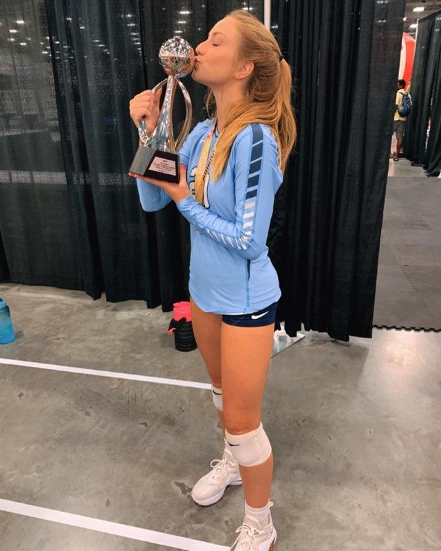 Maddy Bach
