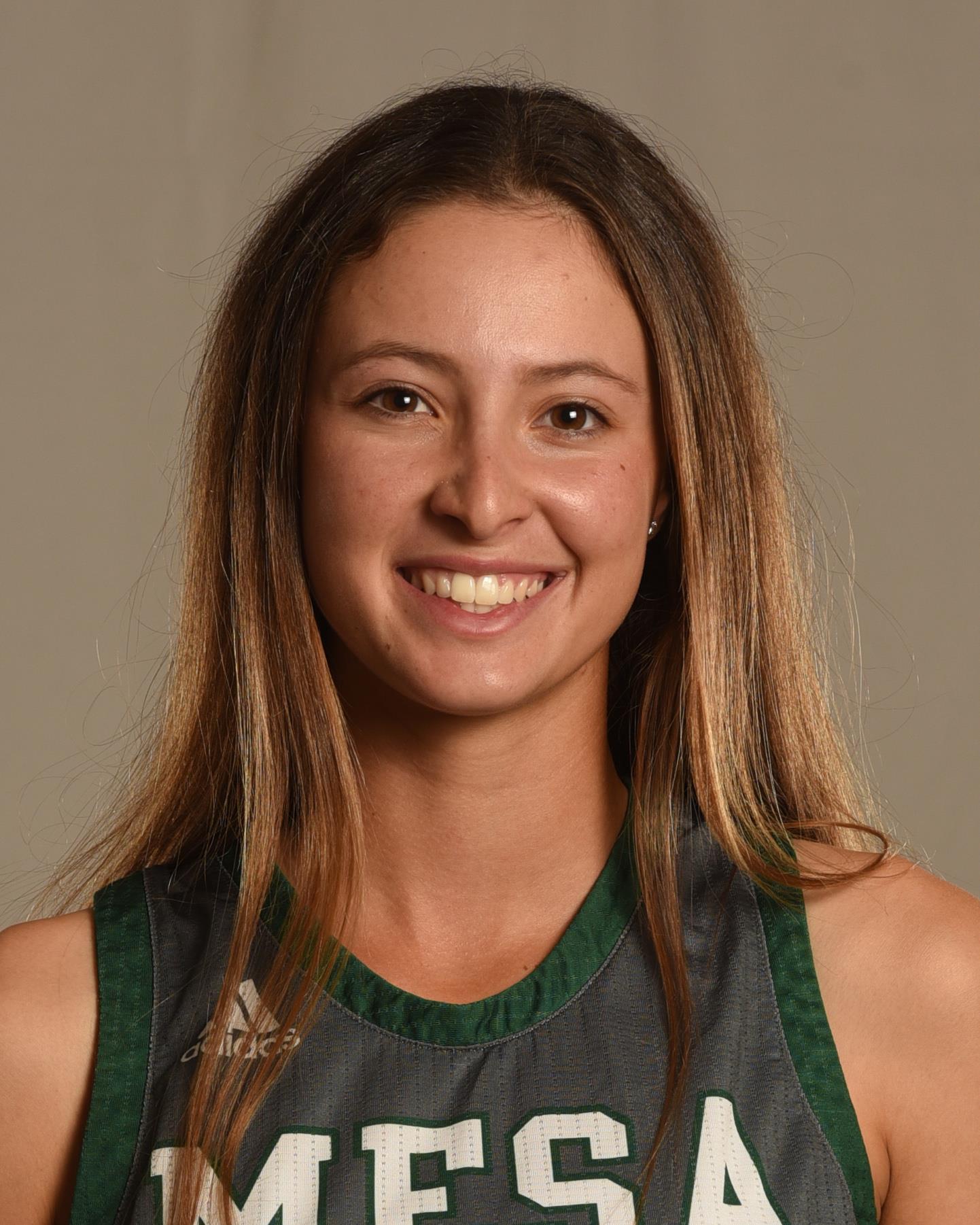 Mia Golovich