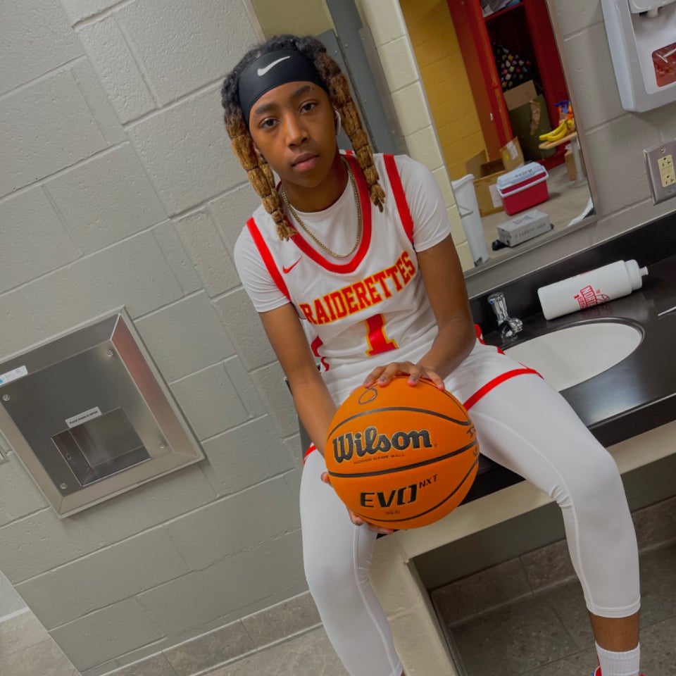 Laniya Richardson