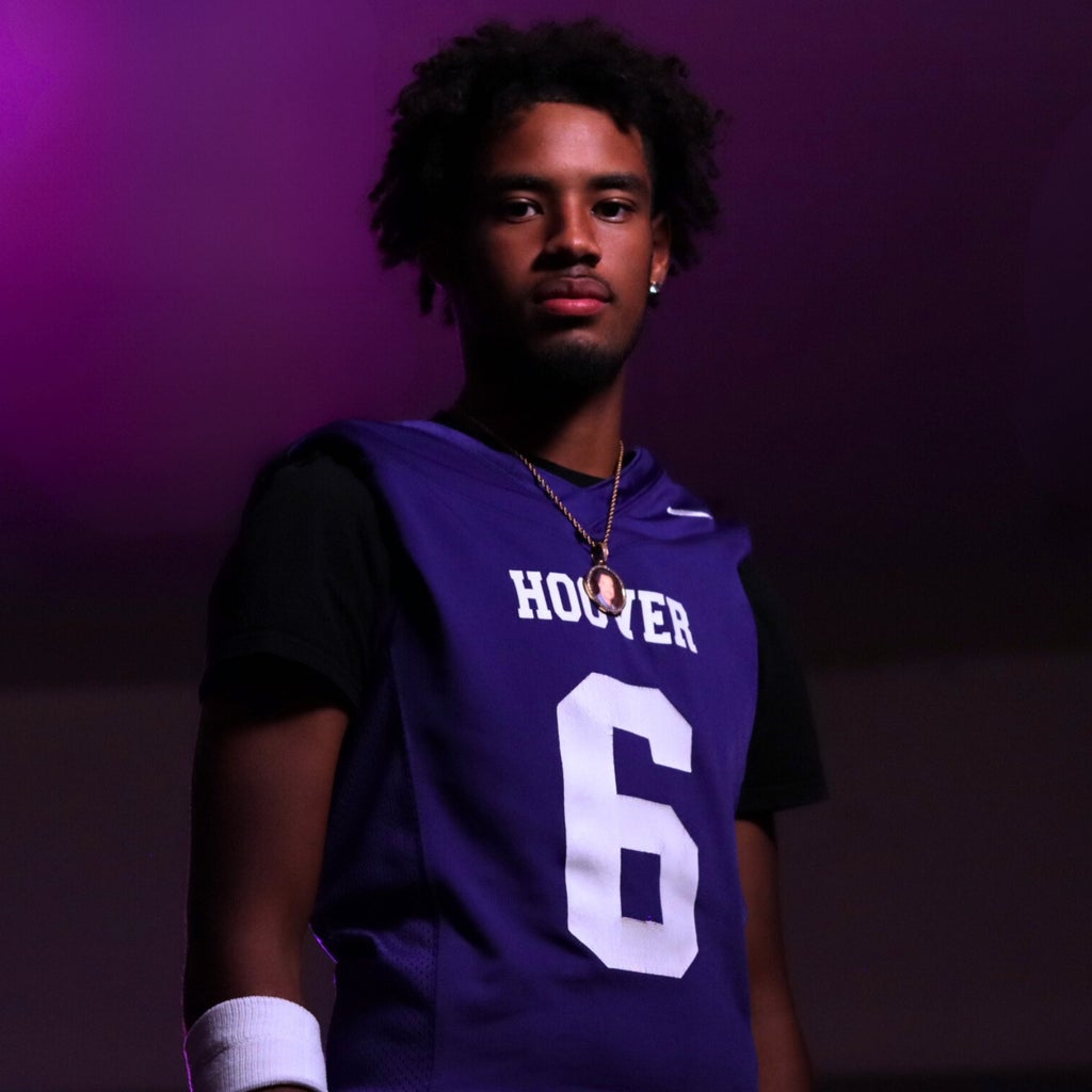 Davion Holloway mugshot