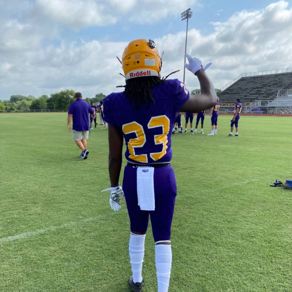 Kj Lewis