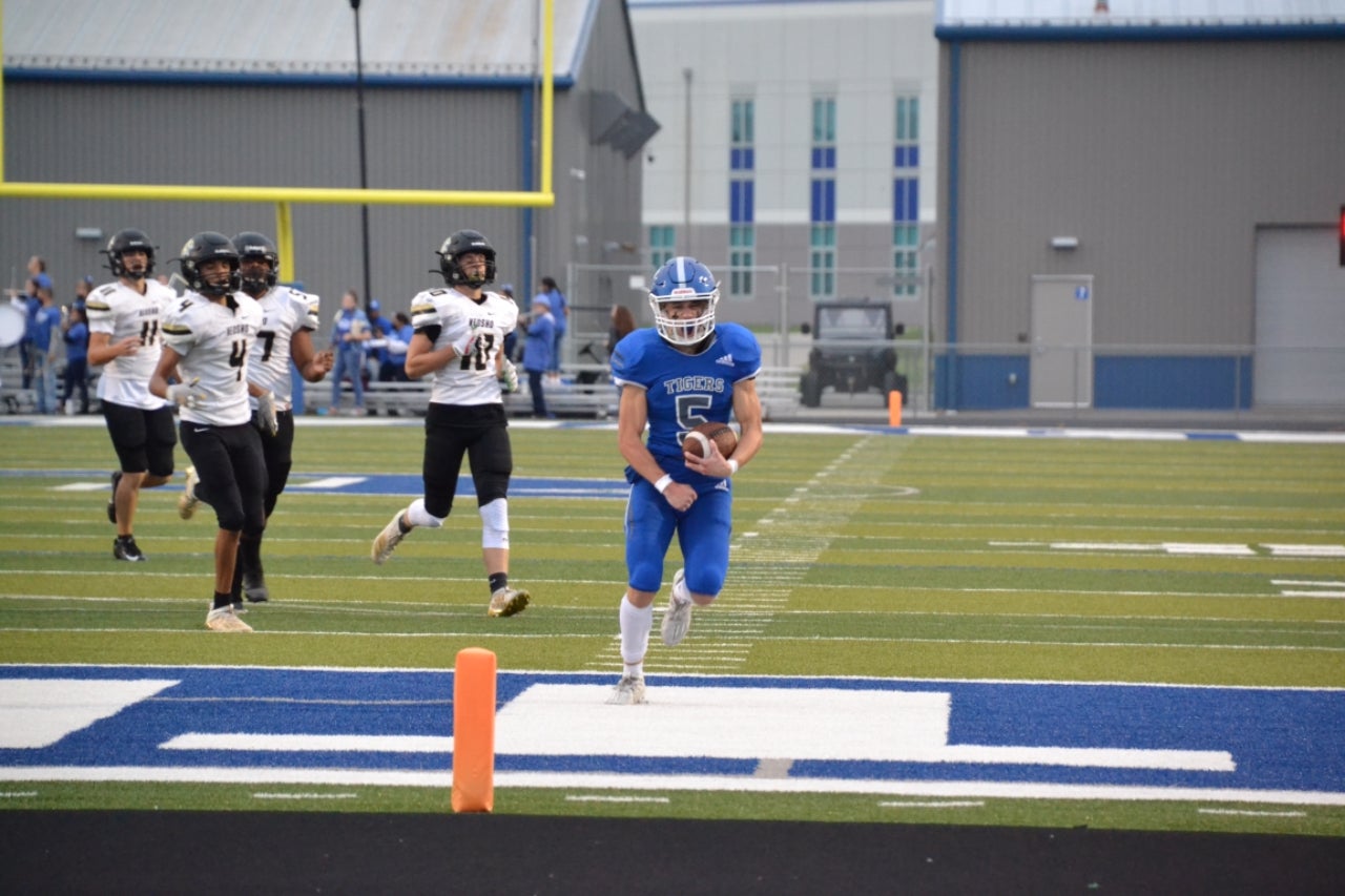 cale-patrick-high-school-football-stats-carthage-carthage-mo-maxpreps