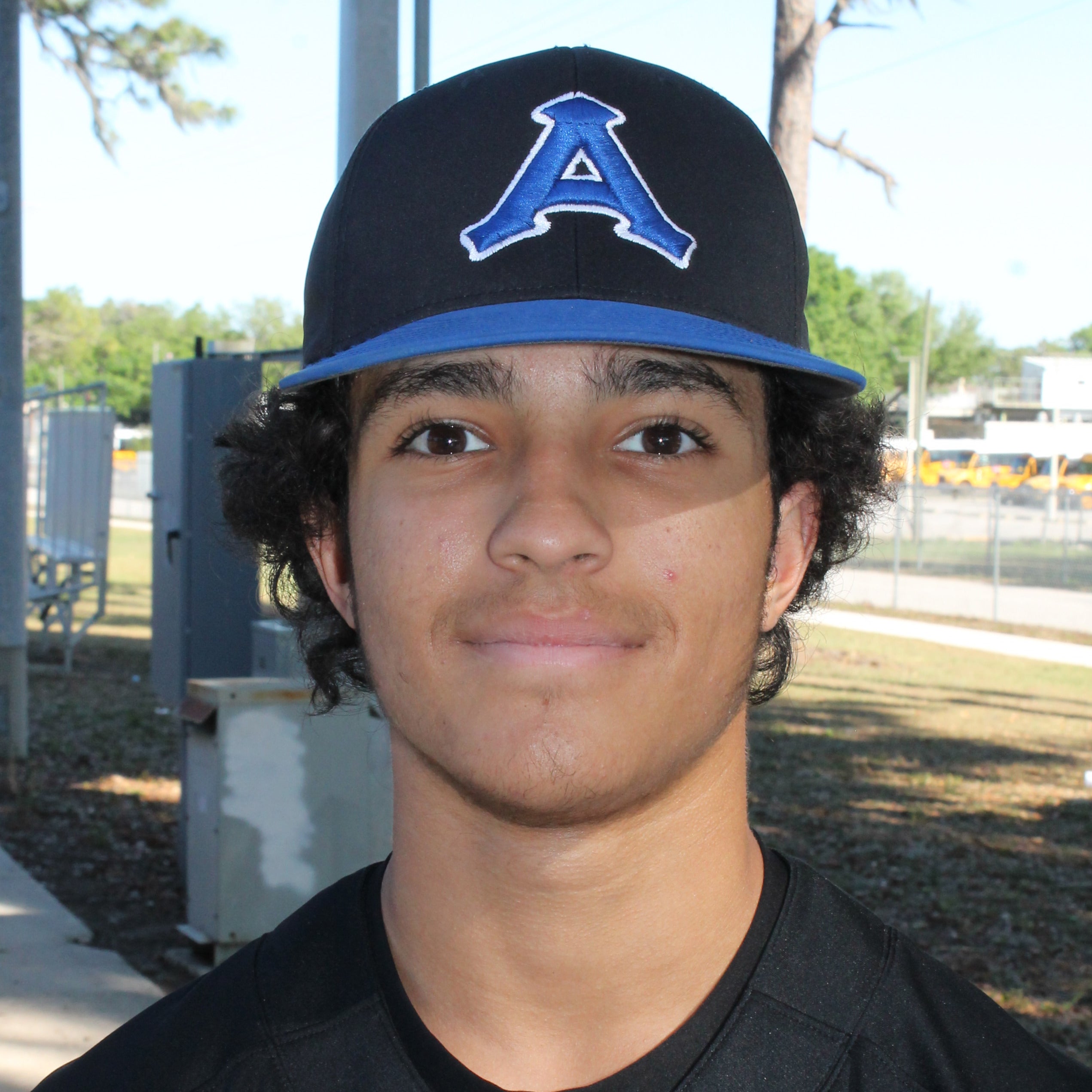 Christian  Villanueva 