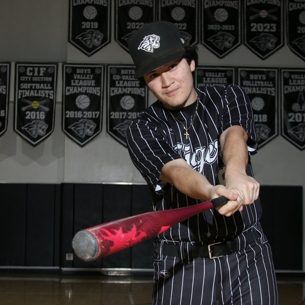 Miguel Torres mugshot