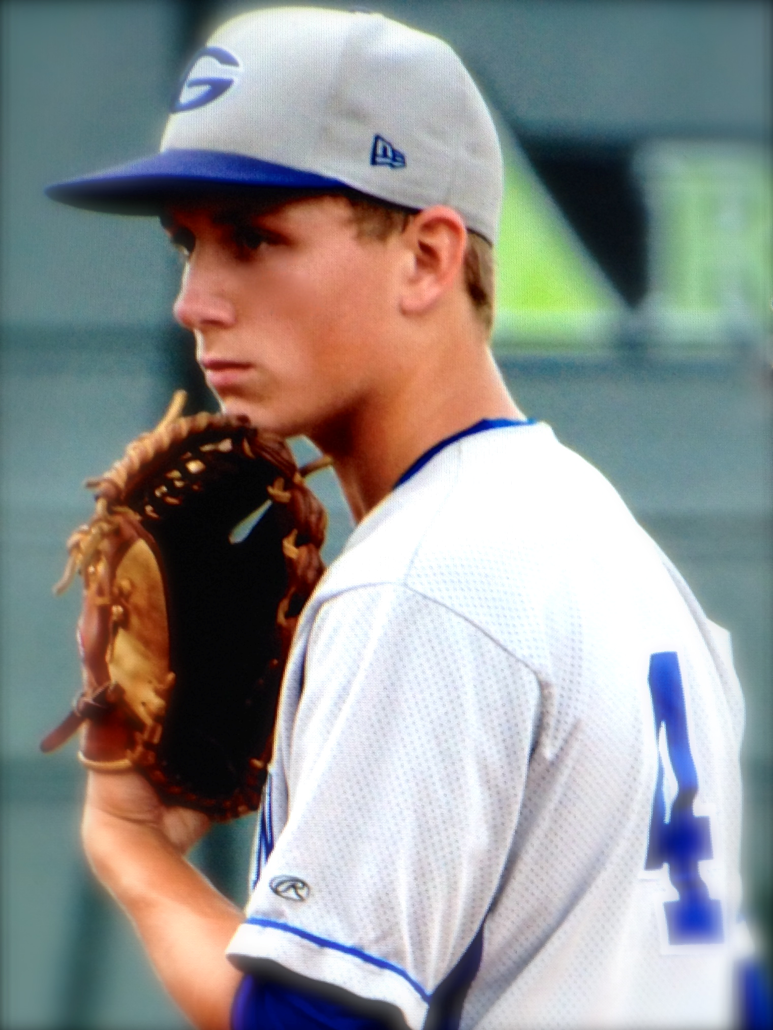 Daniel Lewis