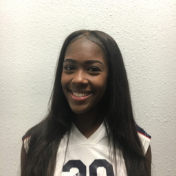 Kiara Bayard