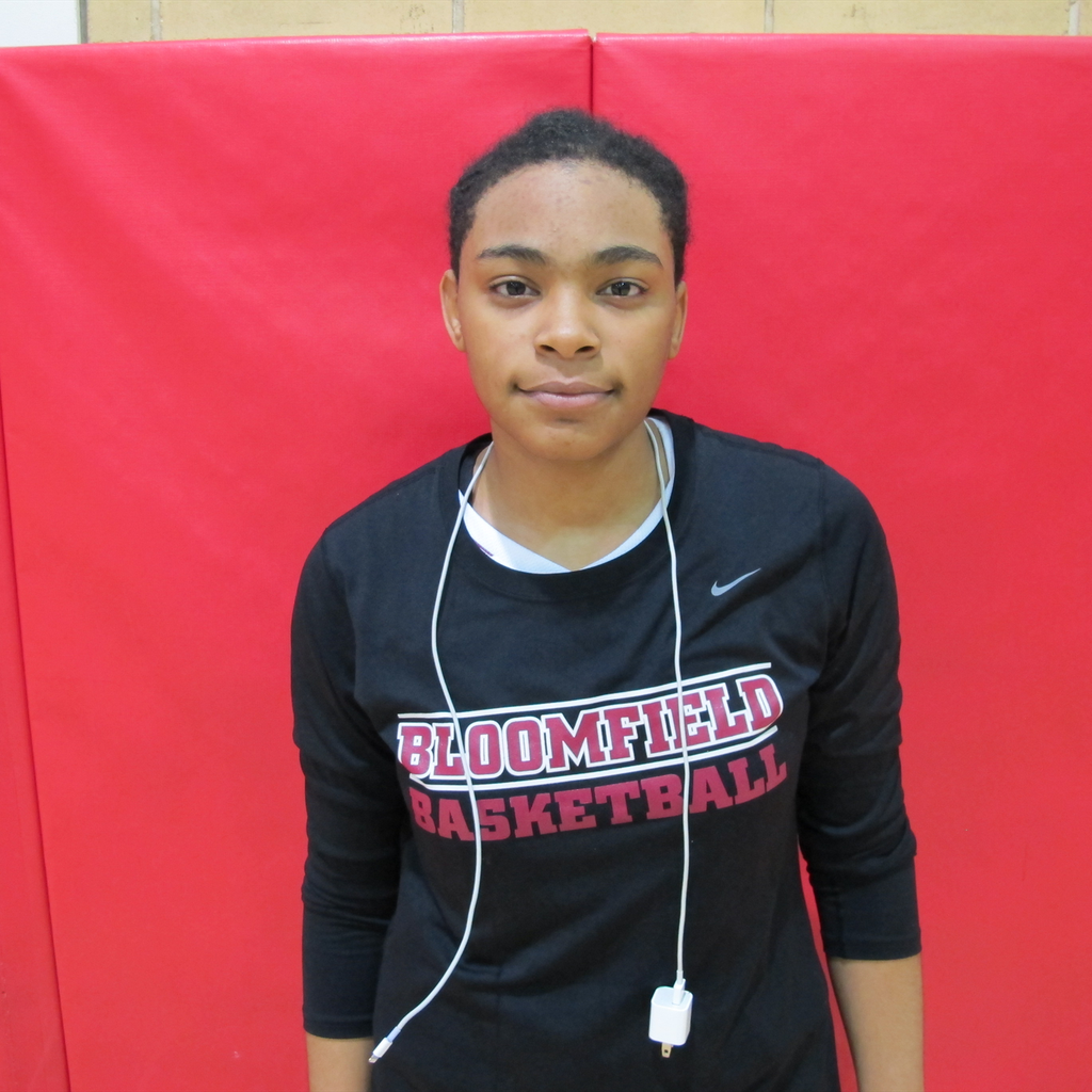 Elayza Thomas