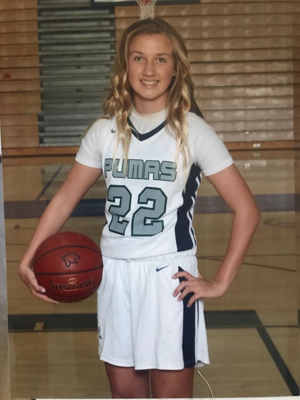 Ella Duvauchelle